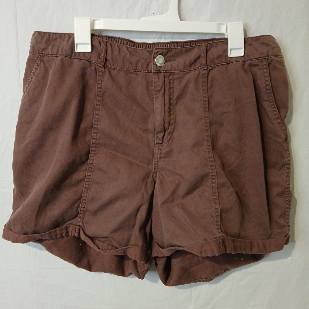 Maurices Shorts Size 14w Plum‎ Color Elastic Waist